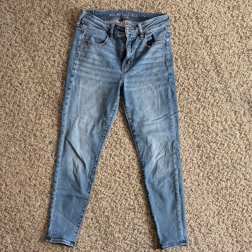 American Eagle Outfitters Light Wash Skinny Jean Hi Rise Jeggings